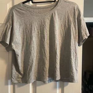 Lululemon grey tee